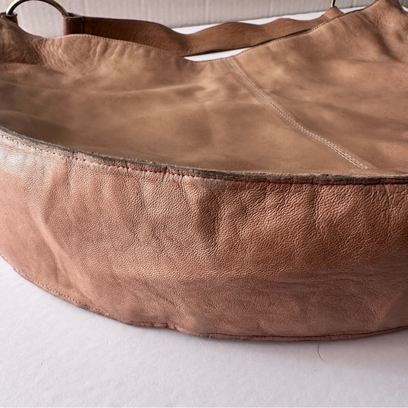 Anthropologie Slouchy Leather Shoulder Bag Lamb Sheep Oversized Tote Camel Tan - Picture 10 of 14